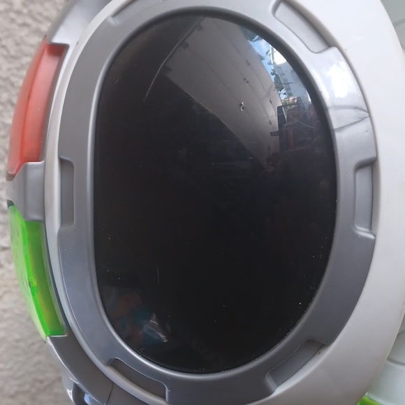 Fisher Price thinks and learns to move robots - Picture 4 of 6